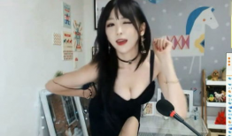 熊猫91女主播在线直播,直播间的魅力女神